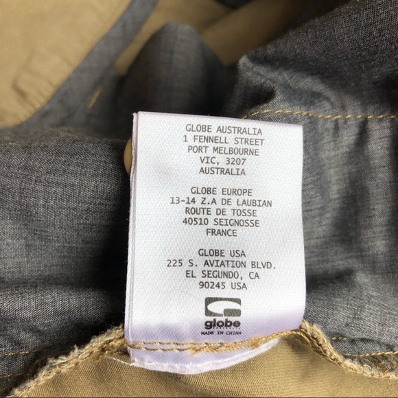 Globe Short - Picture 11 of 13